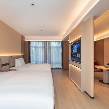 Mehood Lestie International Hotel Zhuhai Lovers Road Branch - Free Breakfast & Free Afternoon Tea & Free Midnight Snack Eksteriør bilde